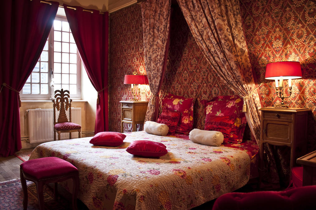 Chateau De Chantelauze Olliergues Bilik gambar